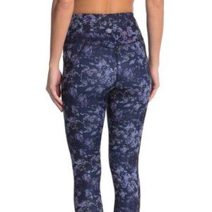 NEW X by Gottex | Rachel Capri Leggings XS